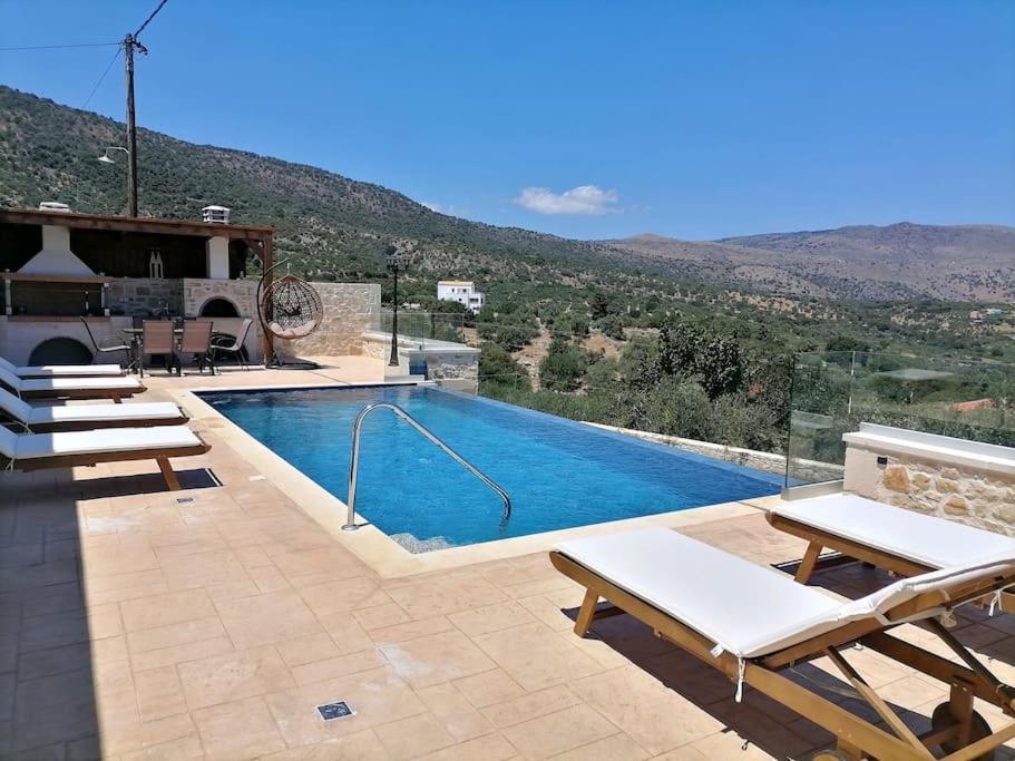 חאניה Villa Halepouri מראה חיצוני תמונה